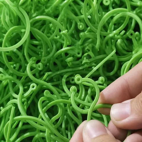 Green Plastic Plant Support Clips 8 Shaped Garden Buckles For Climbing Tomatoes Cucumbers Vine Fastener Gardening Tools