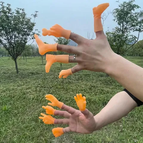 Funny Mini Finger Hands Feet Puppets Tiny Hand Finger Puppets For Cat Teasing Grooming Prank Toys Party Favors Vinyl Small Spoof Props