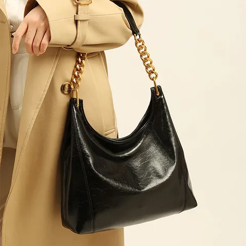 Borsa Sottobraccio in Pelle Sintetica Moda Donna Elegante Borsa a Tracolla Tinta Unita con Catena Metallica