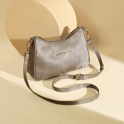 Nieuwe Chinese Stijl Satijnen Onderarmtas Voor Dames Mode Brede Band Enkele Schouder Crossbody Tas Casual Chic Handbag
