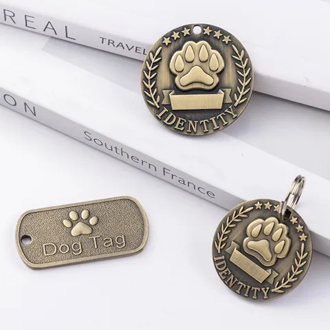 Placa de Identificación para Perro de Aleación de Zinc Bronce Retro Forma de Hueso Huella Colgante de Collar Accesorios para Mascotas Perros Gatos
