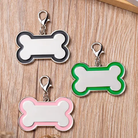 Zinklegering Huisdier ID-Tag Schattige Botvorm Metalen Hondenpenning Puppy Identificatie Hanger Kleurrijke Rand Huisdier Ketting