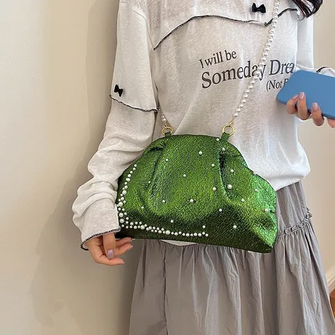 Vintage Luxury Fabric Pleated Shell Bag Elegant Cloud Ruched Evening Clutch For Women Artificial Pearl Decor Chain Crossbody Shoulder Bag For Banquet Party