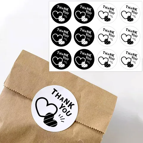 Minimalist Round Self Adhesive Thank You Stickers Baking Package Sealing Labels Heart Pattern Gift Decor Labels