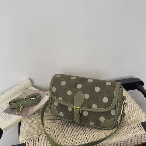 Vintage PU Suède Polka Dot Schoudertas Voor Dames Magneetsluiting Patchwork Stiksels Verstelbare Riem Casual Tas