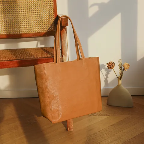 Women Top Layer Cowhide Leather Tote Bag Large Capacity Commuter Handbag Retro Soft Casual Shoulder Bag