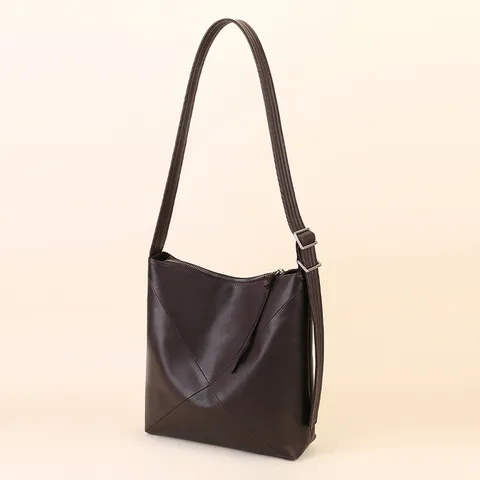 Women's Genuine Leather Bucket Bag Casual Large Capacity Soft Cowhide Shoulder Crossbody Tote Bag Commuter Handbag