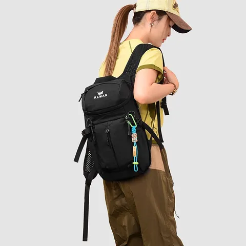 Leichter Outdoor Bergsteiger-Rucksack Große Kapazität Wasserdicht Nylon Sporttasche Für Damen Herren Lässiger Daypack