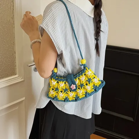 Sac à Bandoulière en Tricot Fait Main pour Femme Motif d'Étoile de Dessin Animé Mignon Petit Sac à Épaule Crocheté à la Main Sac Messager Décontracté
