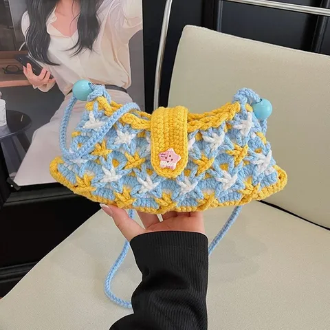 Sac à Bandoulière en Tricot Fait Main pour Femme Motif d'Étoile de Dessin Animé Mignon Petit Sac à Épaule Crocheté à la Main Sac Messager Décontracté