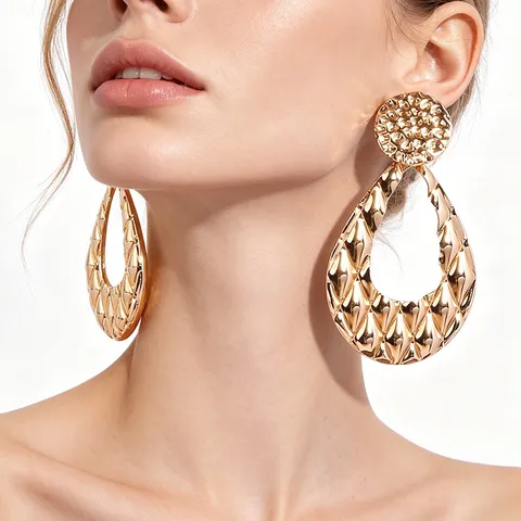 Westlicher Stil Metall Wassertropfen Ohrringe Für Damen Gold Geometrisch Strukturierte Hängeohrringe Eleganter Schmuck