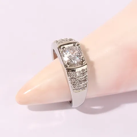Moda Hombre Cobre Plateado Anillo Abierto Ajustable Diamante de Imitación Boda Anillo de Dedo Joyería Individual