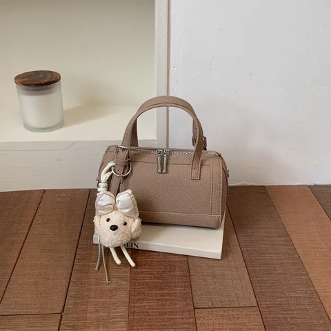 Women's Fashion PU Leather Pillow Bag Small Crossbody Shoulder Bag With Stylish Commuting Boston Bag For Daily Use