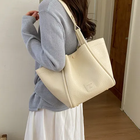 Sac Cabas Grand en Cuir PU pour Femmes Décontracté Coutures Bandoulière Unique Sac Épaule Polyvalent Fermoir Magnétique Seau pour Quotidien