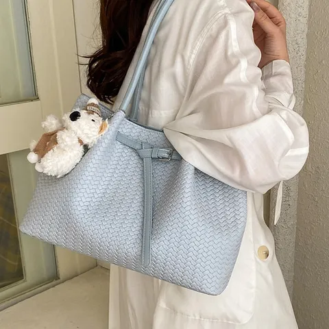 Women Woven Tote Bag PU Leather Large Capacity Shoulder Bag Minimalist Solid Color Underarm Handbag With Pendant
