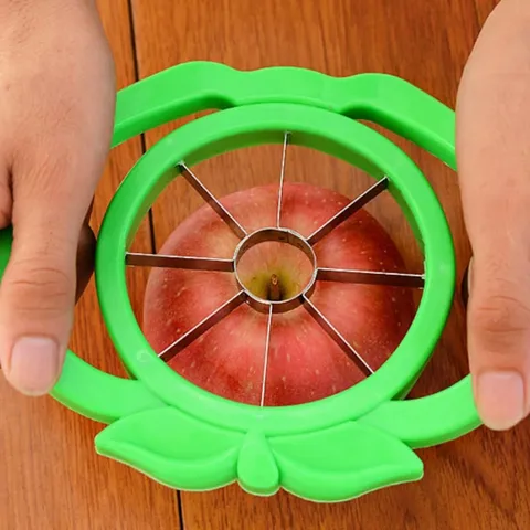 Grande Trancheuse de Fruits en Acier Inoxydable avec Poignée Outil de Cuisine Moderne et Minimaliste pour la Maison