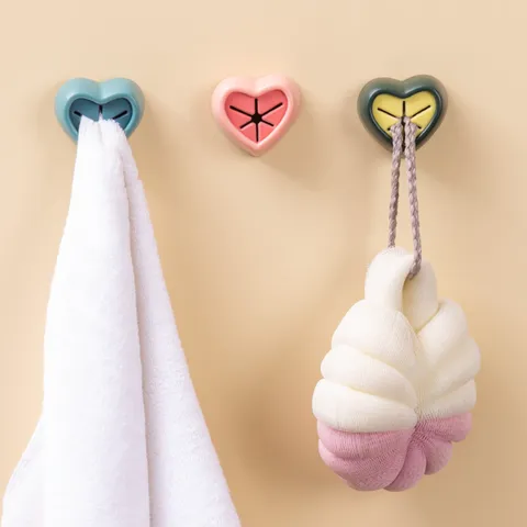 Porte-Serviettes en Forme de Cœur en Silicone Sans Perçage Support de Chiffon Mural Salle de Bain Cuisine Crochet Organisateur