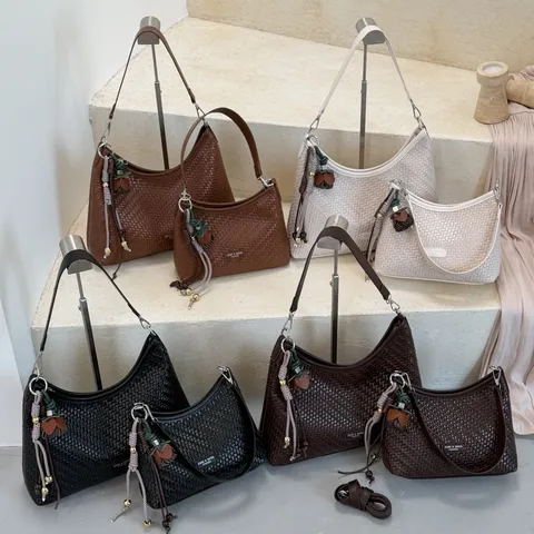 Women Woven Texture PU Leather Tote Bag Large Capacity Commuting Shoulder Bag Urban Minimalist Underarm Crossbody Bag