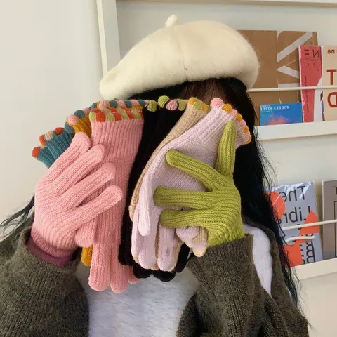 Gants Tactiles en Tricot d'Hiver pour Femmes Doux Couleurunie Chauds Coupe-vent Cyclisme Mignons Pompons Doigts Ouverts