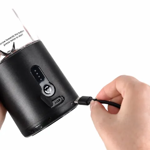 Portable Electric Juicer Cup USB Rechargeable Mini Fruit Blender Wireless Smoothie Maker Kitchen Household Appliance