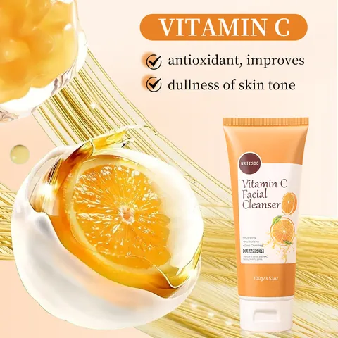 Detergente Viso alla Vitamina C Pulizia Profonda Idratante Curcuma Schiuma Delicata Cura della Pelle per Donne Uomini