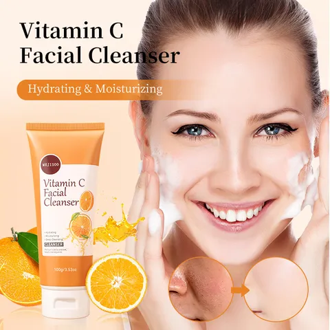 Detergente Viso alla Vitamina C Pulizia Profonda Idratante Curcuma Schiuma Delicata Cura della Pelle per Donne Uomini