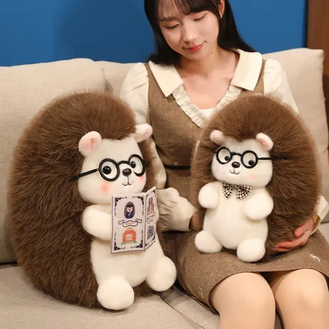 Peluche di Riccio Dottore Carino Animale in Peluche Con Occhiali Tondi e Libro Decorazione Regalo