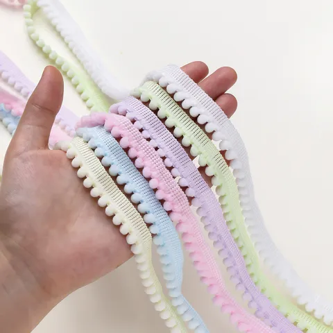 Nastro in Pizzo Pompon di Poliestere Colorato Nastro a Pois per Vestiti da Bambola Fai da Te Accessori per Capelli Decorazione Scatola Regalo Tessuto per Cucire