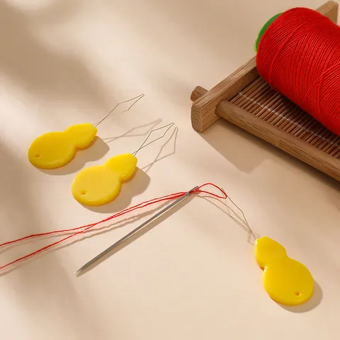 Plastic Gourd Needle Threader Tools Yellow Practical Sewing Assistant Wire Loop Threading Machine Insertion Craft Accessory