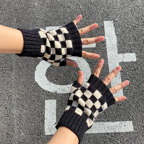 Gestrickte Schachbrett Halbfinger Handschuhe Winter Warm Paar Tippen Halbgeschnittene Handschuhe Mode Casual Handwärmer