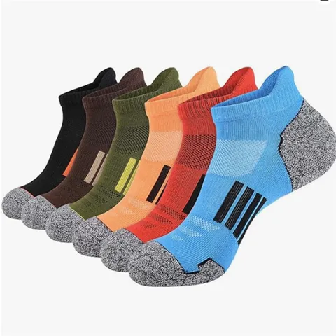 Men's Athletic Crew Socks Breathable Mesh Quick Dry Sports Socks For Basketball Daily Running Cotton Blend