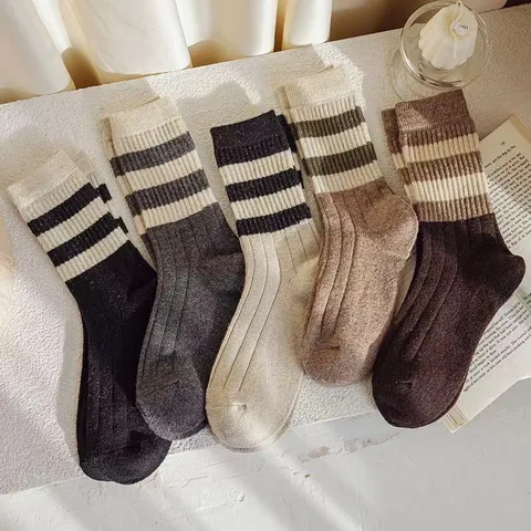 Women Retro Striped Crew Socks Cotton Blend Comfortable Breathable Casual Vintage Hosiery Fashion Daily Wear