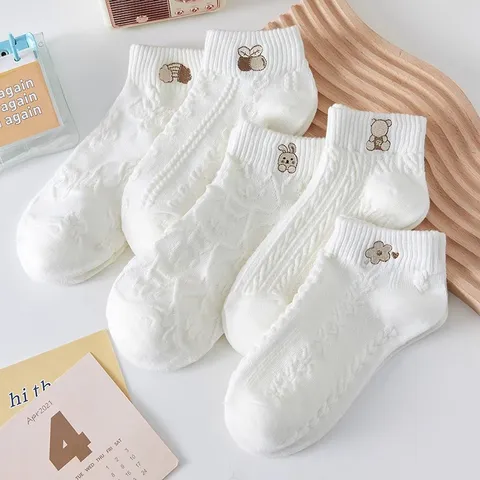 Women Cartoon Embroidery Short Socks Japanese Style Breathable Cotton Blend No Show Low Cut Socks Casual Daily