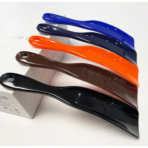 Chausse-pied en Plastique Portable Chausse-pied Facile Aide Chaussure Avec Trou de Suspension Pour Maison Voyage Usage Quotidien