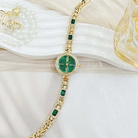 Luxus Legierung Strass Armbanduhr Für Damen Leichter Luxus Hohe Qualität Voll Diamant Quarzuhr Damen Schmuck Uhr