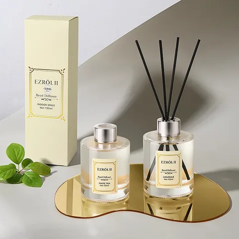 Diffuseur de Parfum aux Huiles Essentielles d'Aromathérapie au Thé Blanc Désodorisant d'Intérieur Longue Durée Flacon en Verre