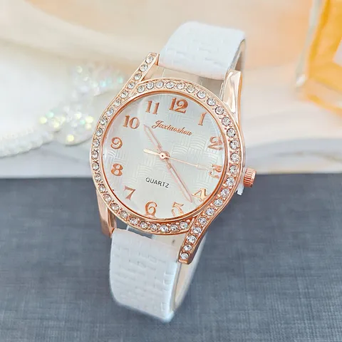 Luxus Strass Damen Lederarmband Quarzuhr Mode Elegant Hohe Qualität Damen Studenten Geschenk Armbanduhr Schmuck