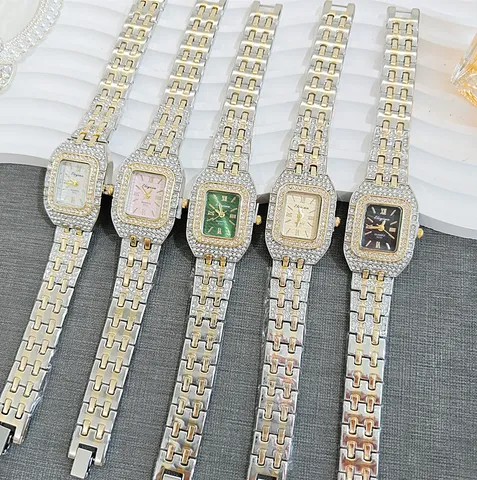 Luxury Square Alloy Rhinestone Watch For Women Fashion Elegant Full Drill Quartz Wristwatch Sparkly Decorative Ladies Dress Watch Gift