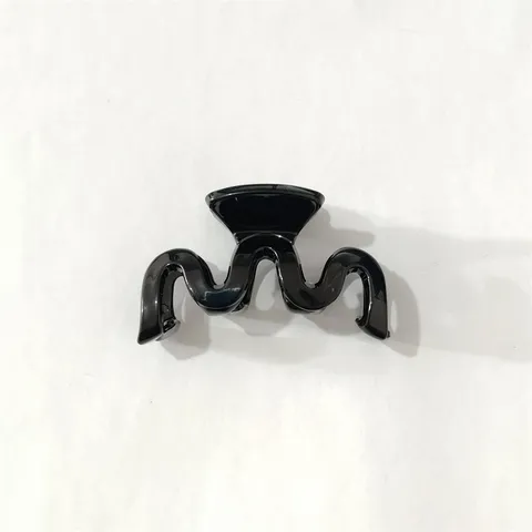 Minimalist Plastic Hair Claw Solid Color Geometric Hair Clip For Women Daily Styling Ponytail Holder Hair Accessories