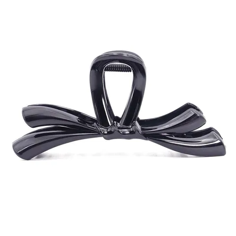 Minimalist Black ABS Hair Claw Geometric Large Shark Clip Elegant Retro Hair Clip For Women Daily Hair Styling