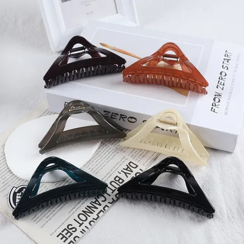Minimalist Plastic Hair Claw Large Triangular Glossy Hair Clip Ponytail Holder Hair Styling Accessories For Women