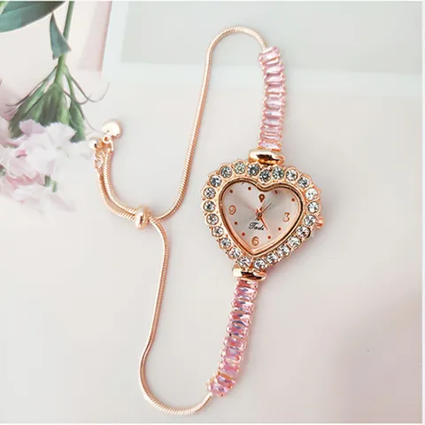 Montre Bracelet Luxueuse en Forme de Cœur pour Femme Incrustée de Strass Alliage Or Rose Montre à Quartz Bijoux de Mode