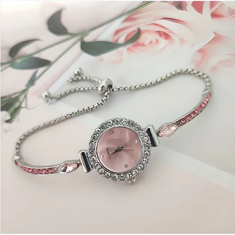 Montre Bracelet de Luxe en Strass pour Femmes Mode Bracelet en Chaîne Alliage Mince Montre à Quartz Cadran Rond Bijoux Décontractés