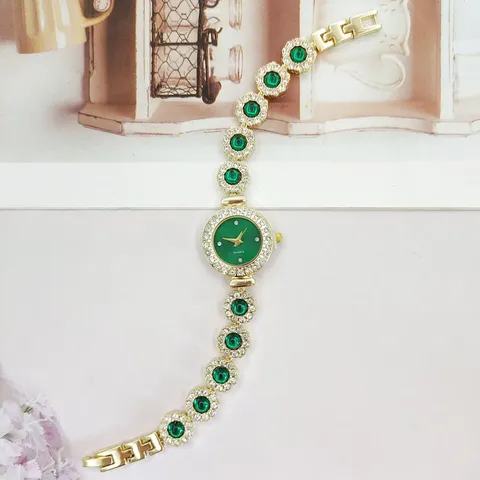 Elegante Legierung Strass Armbanduhr Leichten Luxus Runde Analoge Quarzuhr Für Frauen Mode Kleid Schmuck Uhr Geschenk