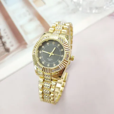 Casual Business Quarzuhr Für Herren Luxus Legierung Strass Armbanduhr Vollbesetzt Mit Strass Glitzernde Runde Zifferblatt Uhr Mit Stahlband Männerschmuck