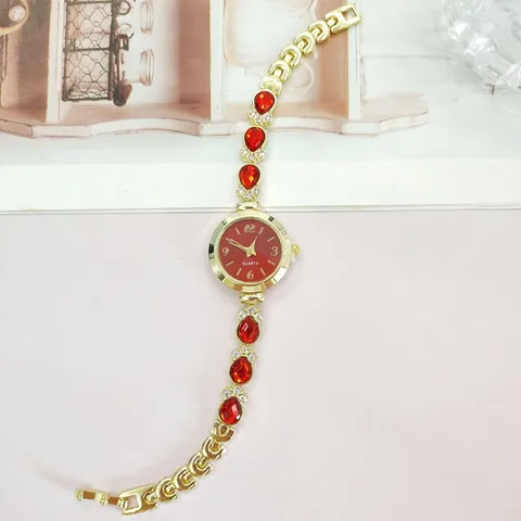 Mode Luxus Legierung Strass Armbanduhr Rundes Zifferblatt Quarz Zeiger Armbanduhr Für Damen Elegante Schmuck Armbanduhr