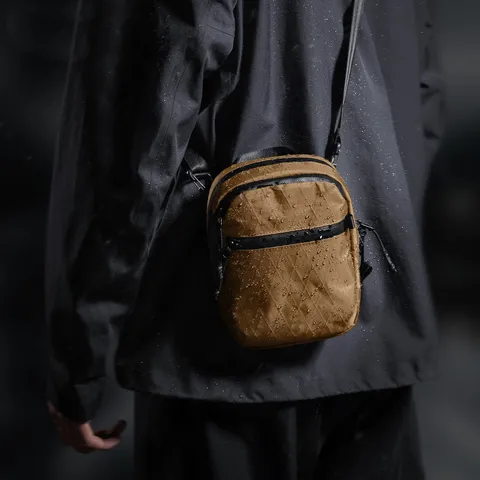 Borsa da Petto da Uomo in Nylon a Losanghe Leggera Impermeabile Tracolla Tattica Tattico Pochette per Cellulare Custodia Fotocamera Outdoor Viaggio Pack