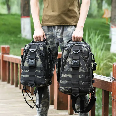 Grote Capaciteit Tactische Polyester Rugzak Heren Waterdicht Multifunctioneel Outdoor Reizen Wandelen Fietsen Camouflage Tas