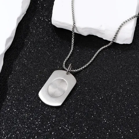 Collier pour Homme en Titane Pur avec Pendentif Empreinte Digitale Minimaliste Argent Géométrique Dog Tag