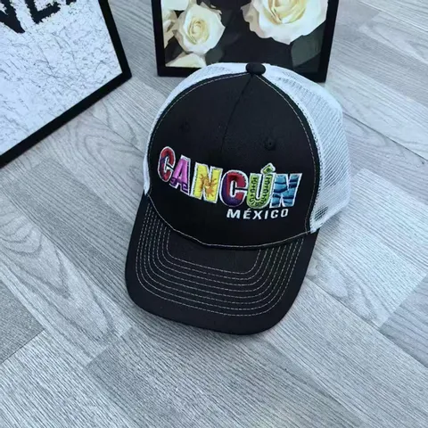 Unisex Retro Baumwolle Gestickt Buchstabe Trucker Kappe Atmungsaktiv Netz Gebogene Krempe Baseballkappe Streetwear Sonnenschutz Outdoor Netz Kappe